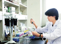 揭秘全球大牌化妆品工厂 从美丽幻想到真实品质
